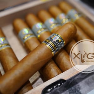 Box cigar cohiba behike 52 chinh hang