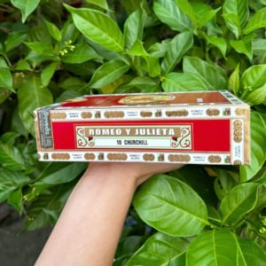 Box Romeo Y Julieta Reserva Real Churchill 10 dieu