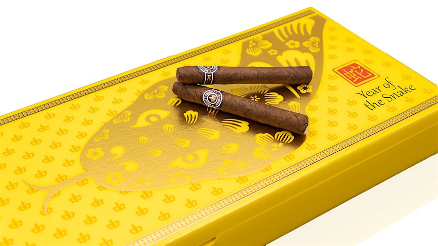 Box cigar montecristo short 66 nam con ran