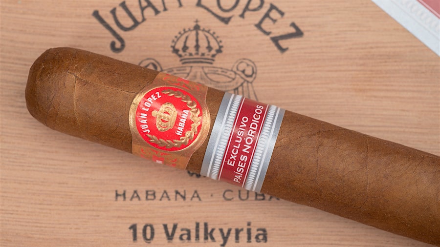 Dieu Xì Gà Juan Lopez Valkyria