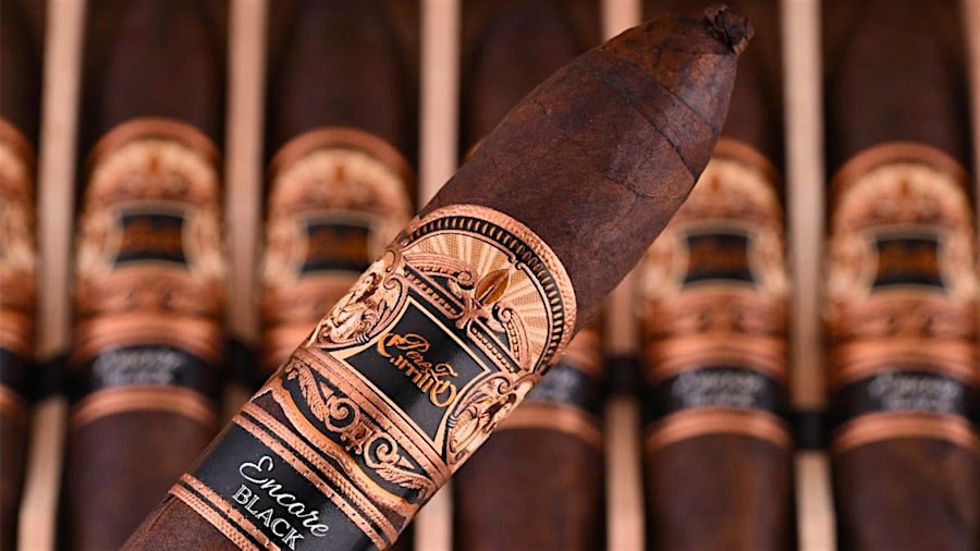 Casa Carrillo Encore Black Bulwarks