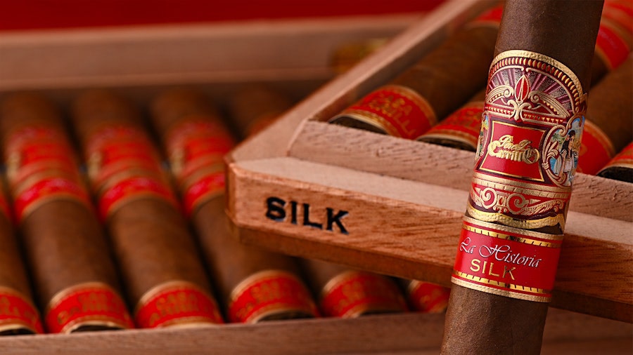 Dieu Xì Gà Casa Carrillo La Historia Silk
