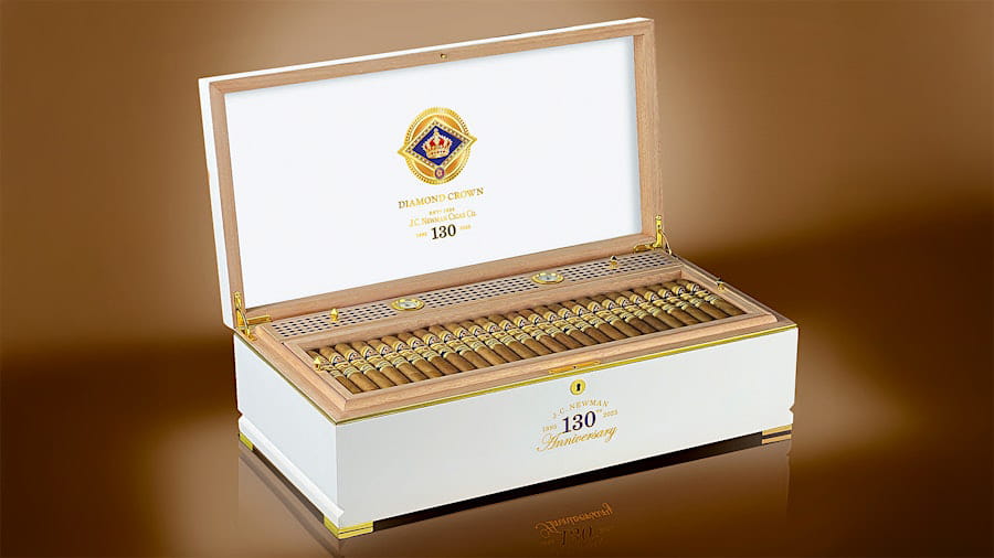 Hộp Xì Gà Diamond Crown Belicoso No. 9