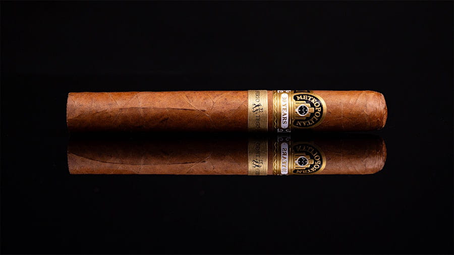 Chi tiet dieu Xì Gà  Ferio Tego Metropolitan 30 Years