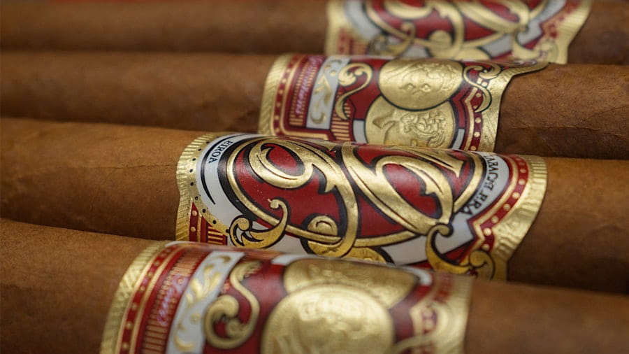 Chi tiết Xì Gà 1916 Tabacalera Eiroa