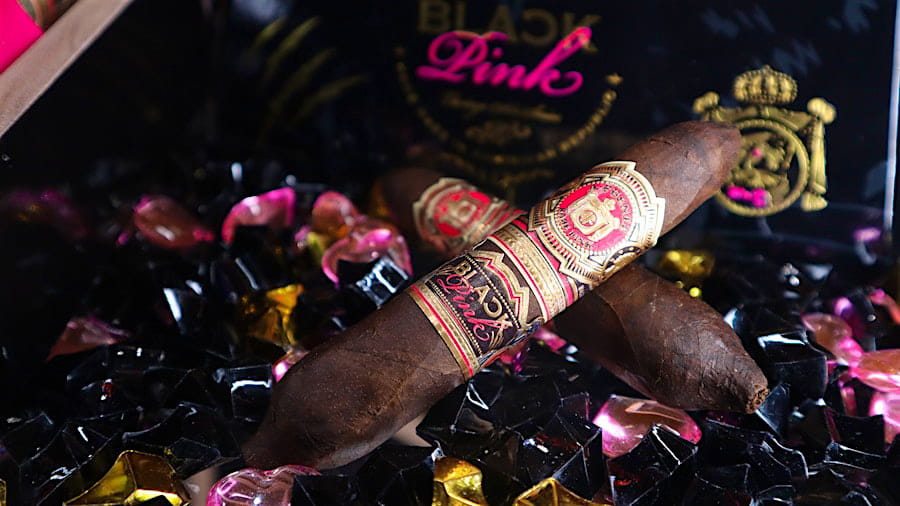 Xì Gà Arturo Fuente Black Pink