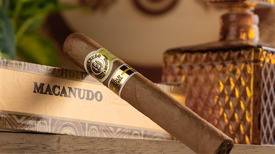 Điếu Xì Gà Macanudo Gold Label