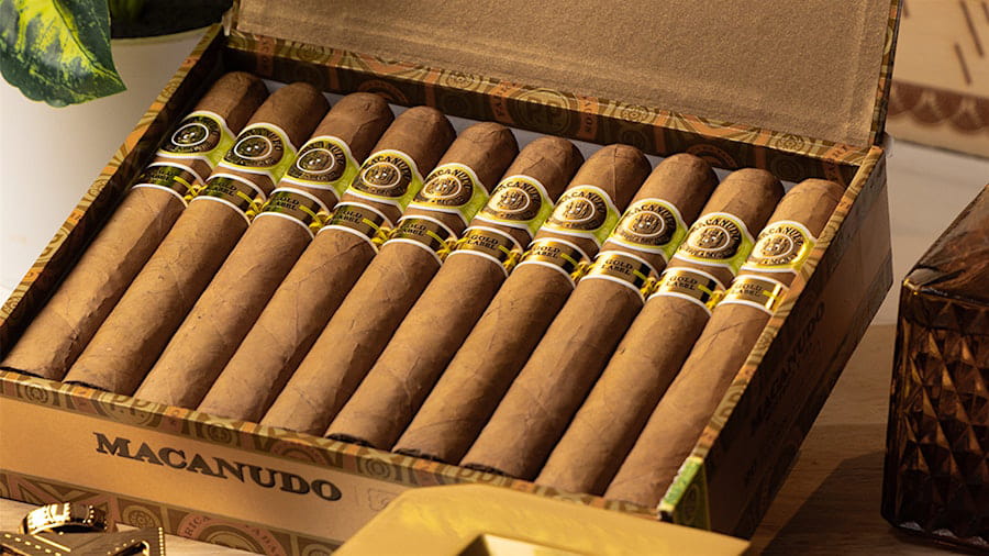 Xì Gà Macanudo Gold Label