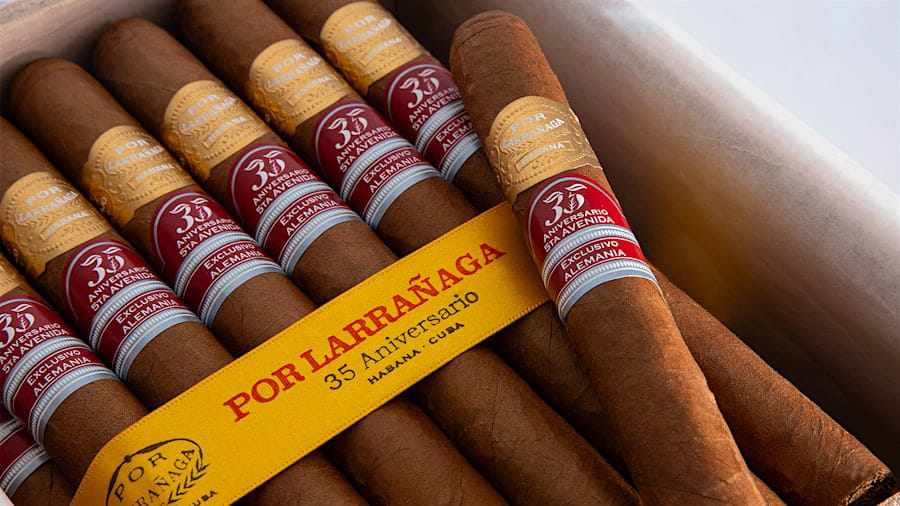 Hộp Xì Gà Por Larrañaga 35 Aniversario Regional Edición